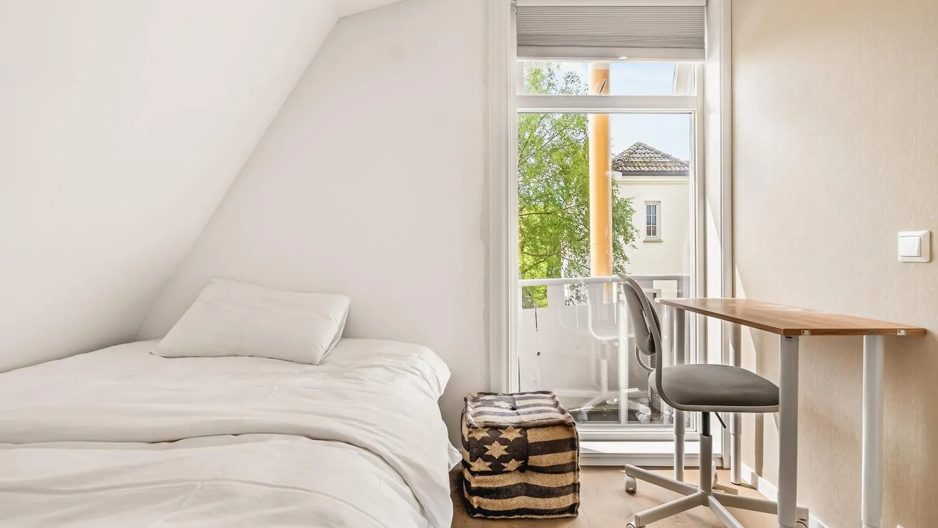 Dinbnb Apartments I Top-Floor With 3X Workspaces I 350M To Harbour Bergen